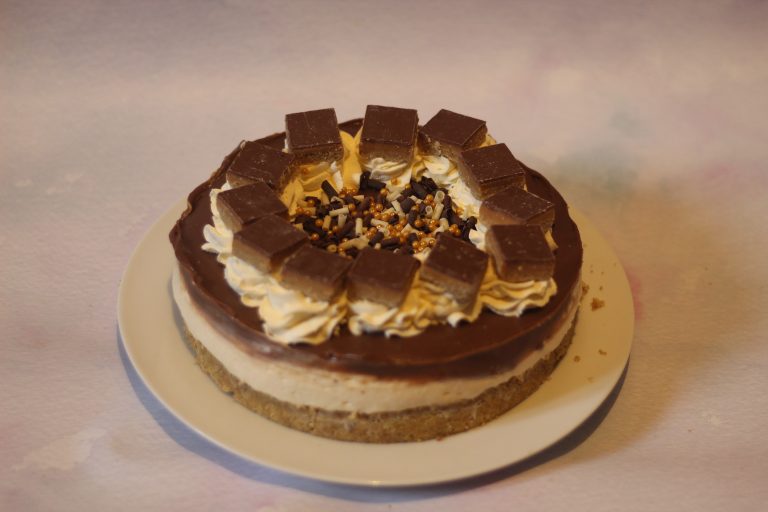 No Bake Millionaires Cheesecake
