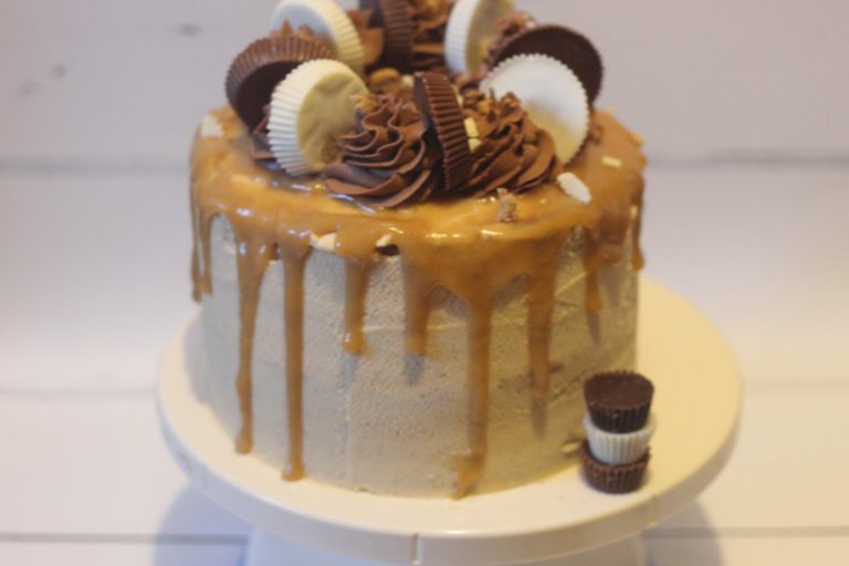 Chocolate Peanut Butter Drip Cake