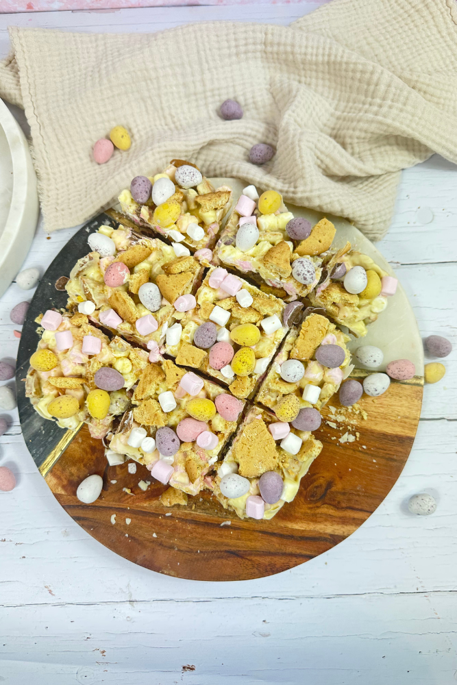 Mini Egg Rocky Road!