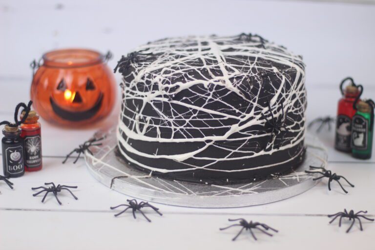 Spiders Web Cake