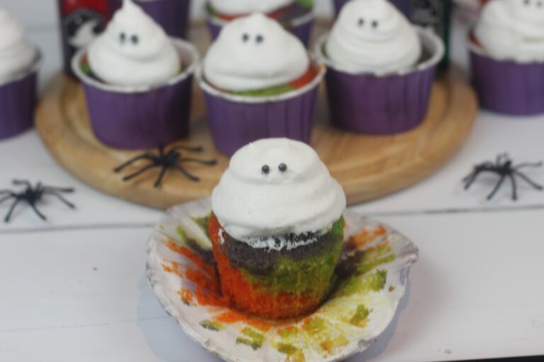 Spooky Ghost Cupcakes
