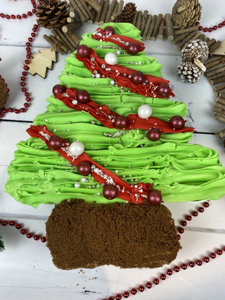 Christmas Tree Tear & Share Cupcakes