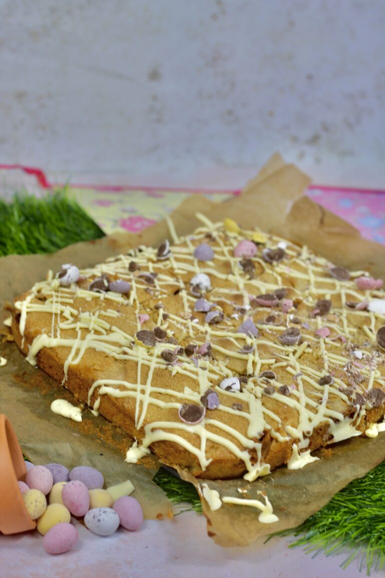 Mini Egg Blondies