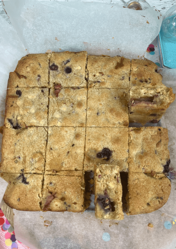 Berry Blondies