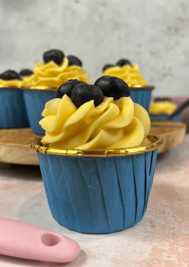 Lemon-Blueberry-Cupcakes