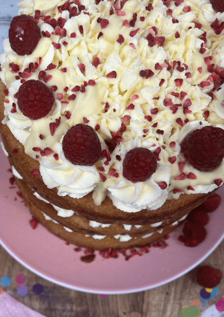 Raspberry-White-Chocolate-Cake-A-Spoonful-of-Vanilla