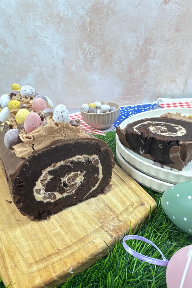 Mini Egg Brownie Roll